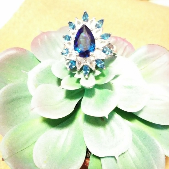 SOLD LOCALLY - Picture 6 of 8